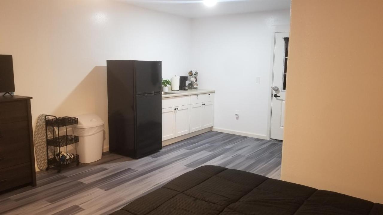 #1 New! Couples Getaway Self Checkin Studio Apt 키아우 외부 사진