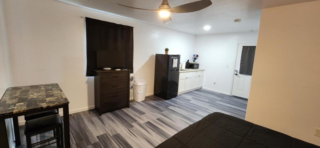 #1 New! Couples Getaway Self Checkin Studio Apt 키아우 외부 사진
